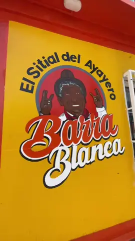 La cita es aquí🔥 ¡En el Sitial del Ayayero! Te esperamos este sábado 23/08 a partir de las 8:00pm con todo el swing bailable de @Olier 