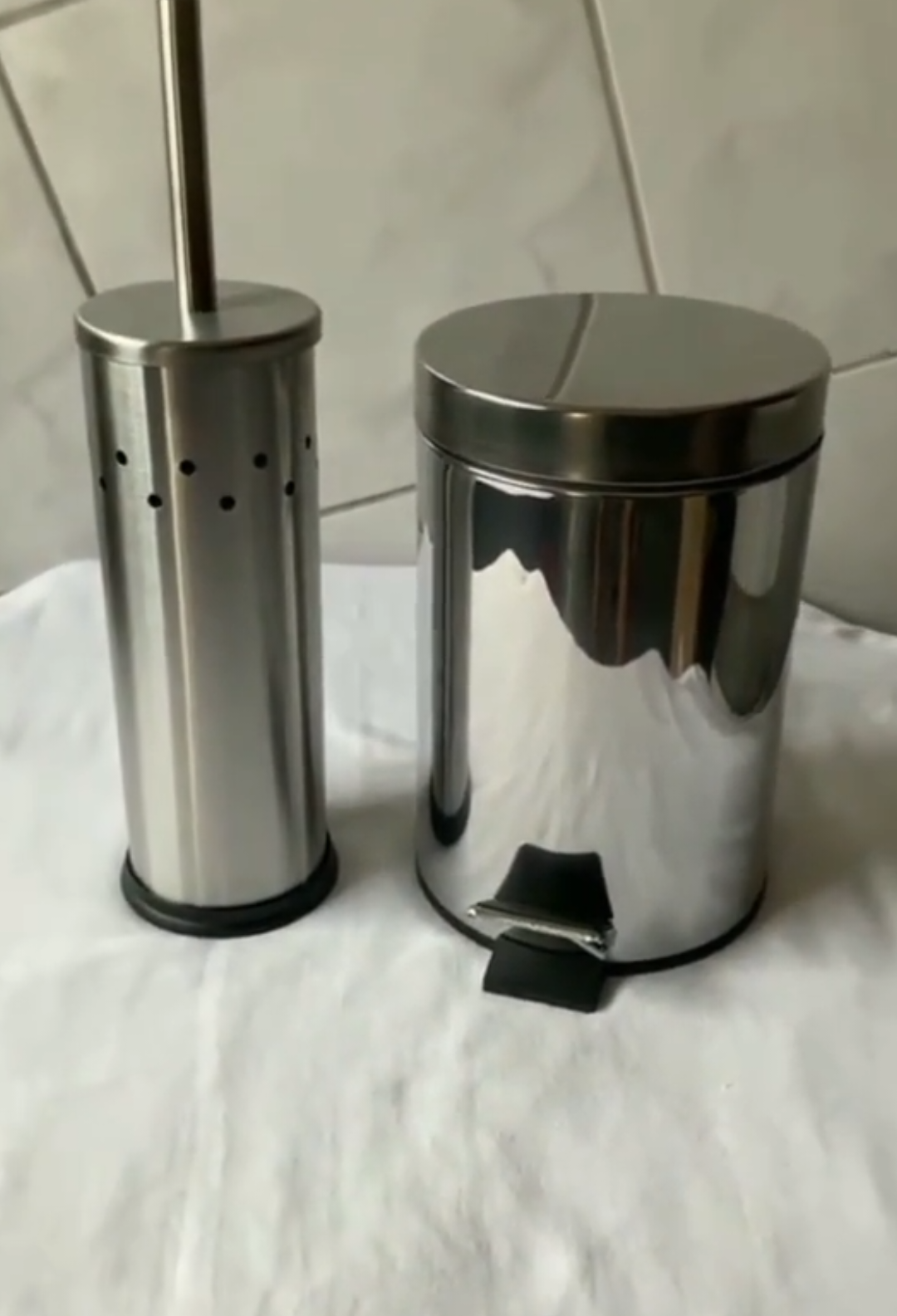 Kit de Banheiro Lixeira de Aço Inox Shopee ✨  #enxoval #shopee #achadinhos #casa  link nos comentários 📍