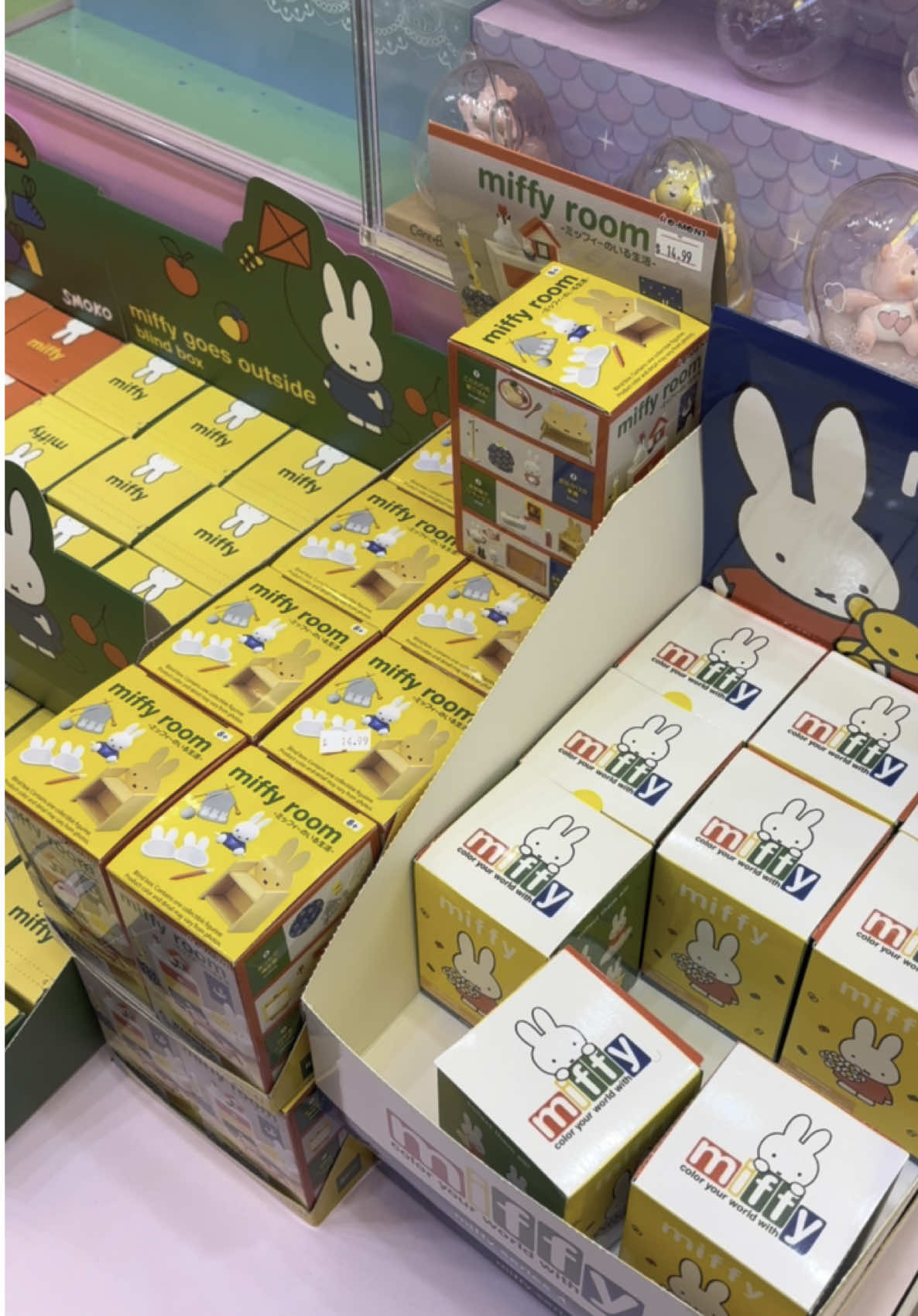 miffy blindbox series 4 ✨ 𝜗𝜚🧡 #miffy #minisoambassador #miffyblindbox #miniso #trinkets 