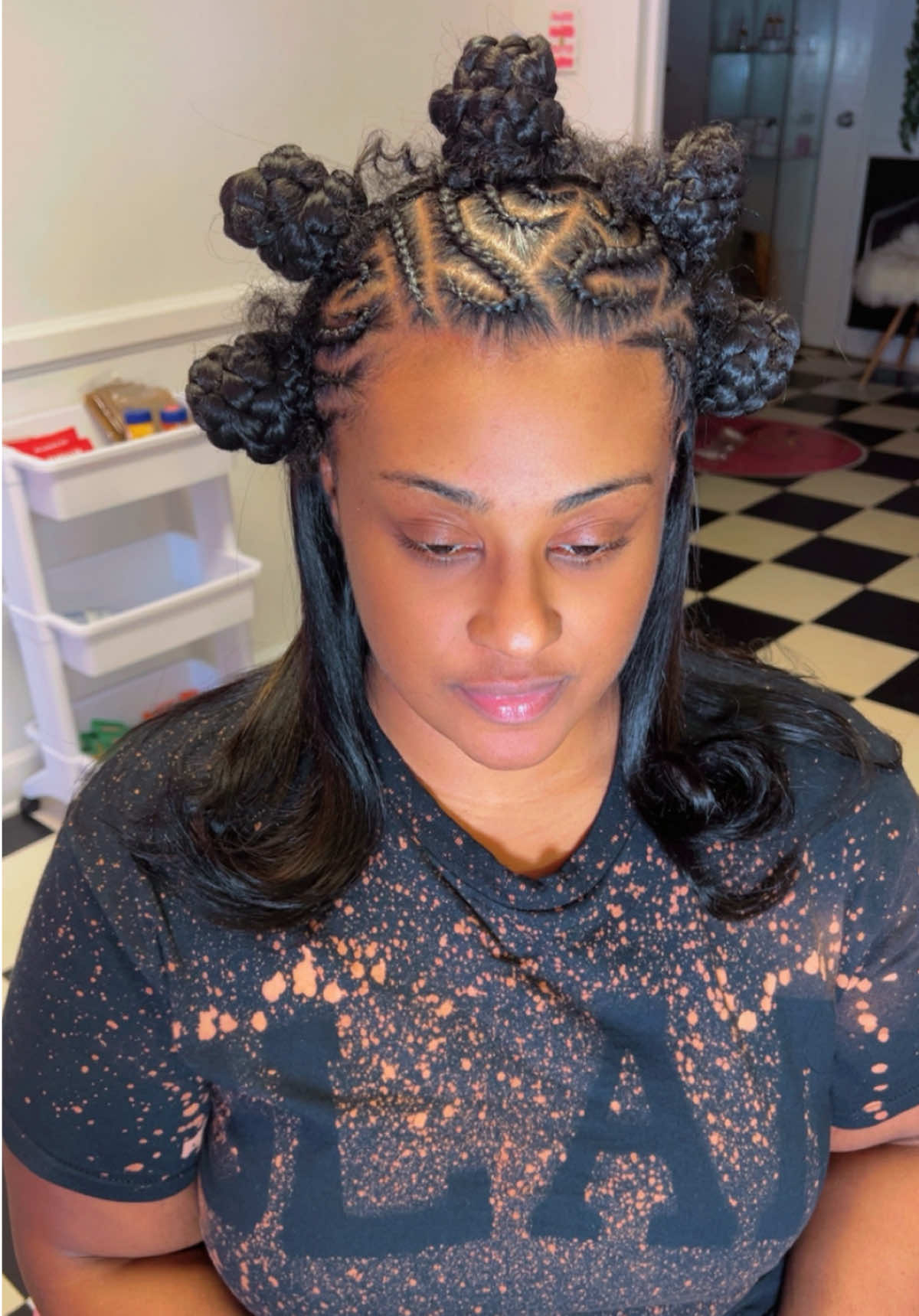I love a FRESH hair style! 🥰🤗 *Glam Shirt Spotted 👀