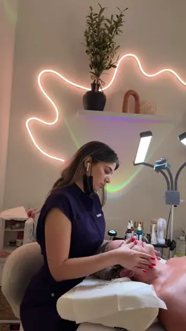 📍Kendall ,para citas 📱(305-986-6876) #brows #parati #browshaping #browlaminationtutorial #limpiezafacialprofunda 