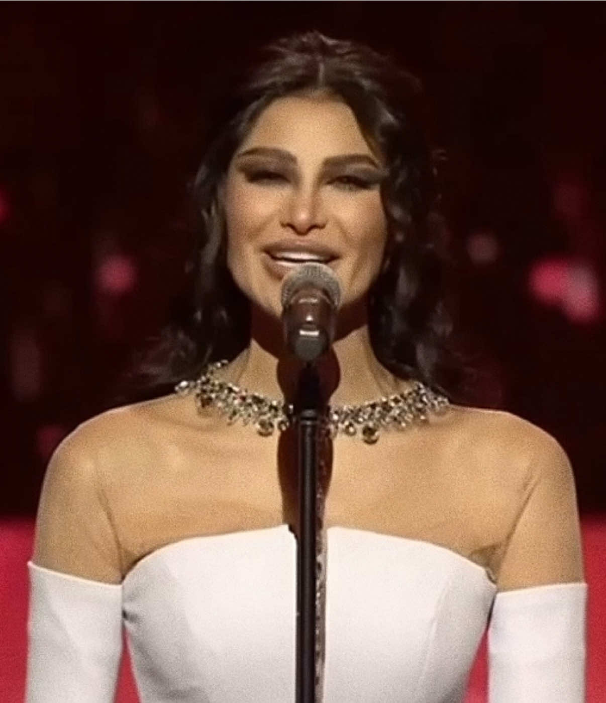 لأنك تسيدت الزمن و الزمن سيدك ❤️🎼 #اميمة_طالب 