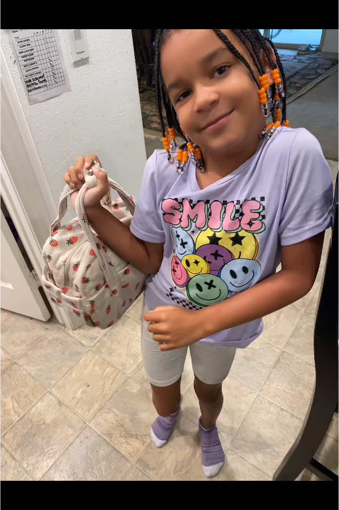 Pack baby girls lunch with me 💕 • • • #lunchideas #lunchbag #lunchbox #lunchboxideasforkids #lunchboxidea #packmylunch #packmylunchwithme #kidsschoollunch 