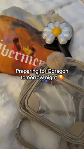 Can’t wait!! 🌼#GDragon #ubermenschworldtour #kpop #concerts #packwithme 