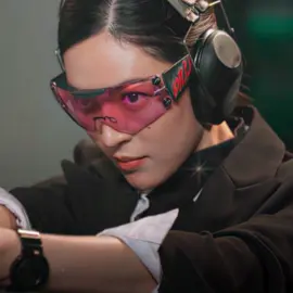 this is actually ling's training routine #onlyyoutheseries #ormkornnaphat #lingorm #linglingkwong #gIseries  
