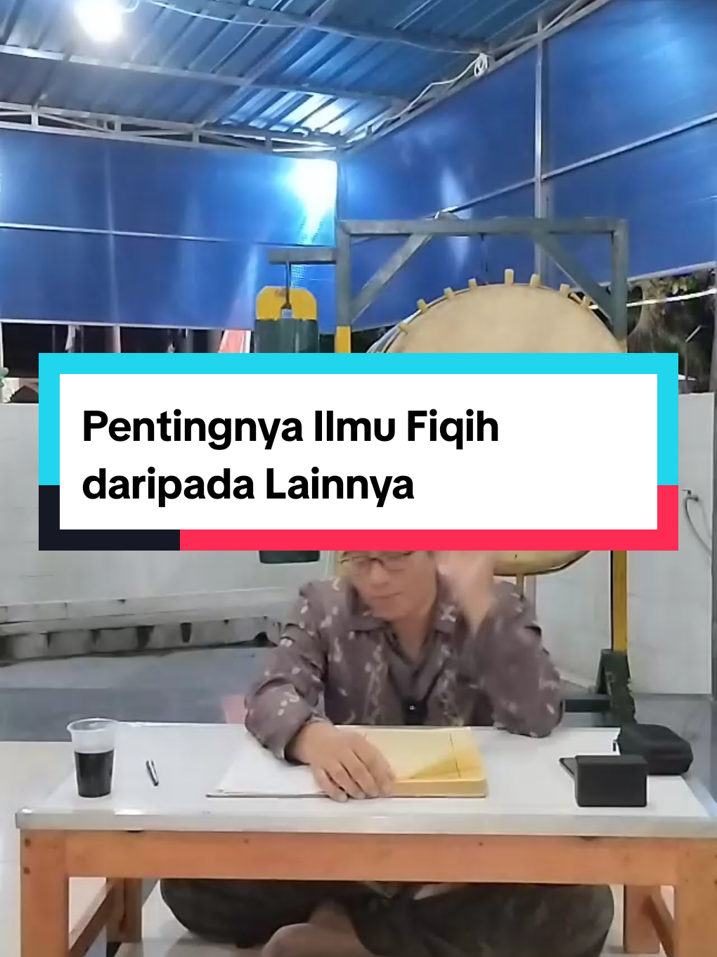 Pentingnya Mendahulukan Ilmu Fiqih daripada Lainnya #tiktoklive #livehighlights 