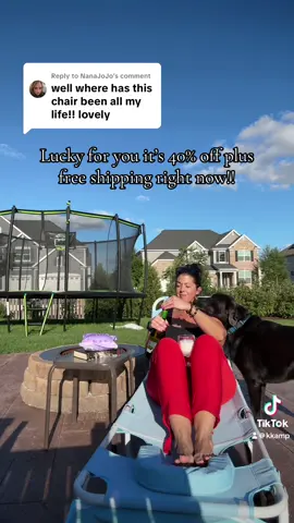 Replying to @NanaJoJo did I mention it’s adjustable, comes with a cushion, and has a face cradle and arm holes so you can comfortably lay on your stomach?