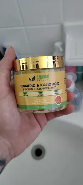 Turmeric Cleansing Pads for removing acne clearing up dark spots and giving you the complexion you've always desired!!!!! #tumeric #cleansingpads #acnecleansingpads #acnetreatment #CapCut 