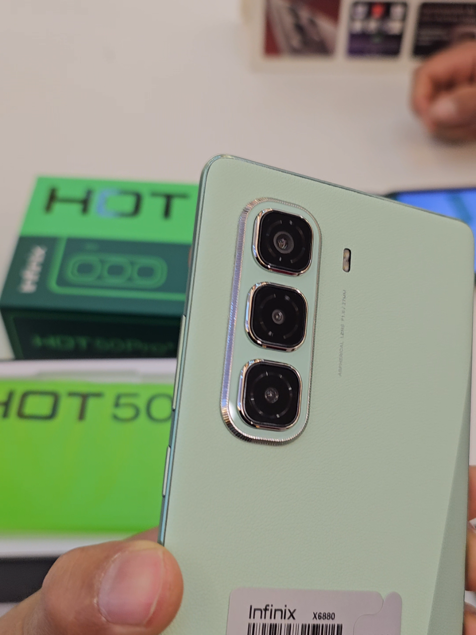 🌟 Diseño + potencia = Infinix Hot 50 Pro Plus #InfinixHot50ProPlus  #InfinixPerú  #Celulares2025  #SmartphoneNuevo  #TecnologíaMóvil 