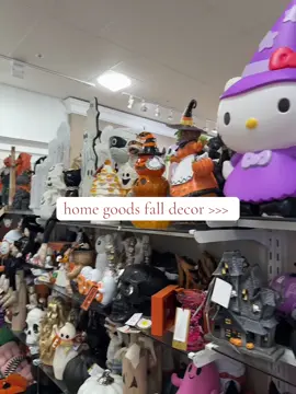I GOT THE HELLO KITTY LAMP
