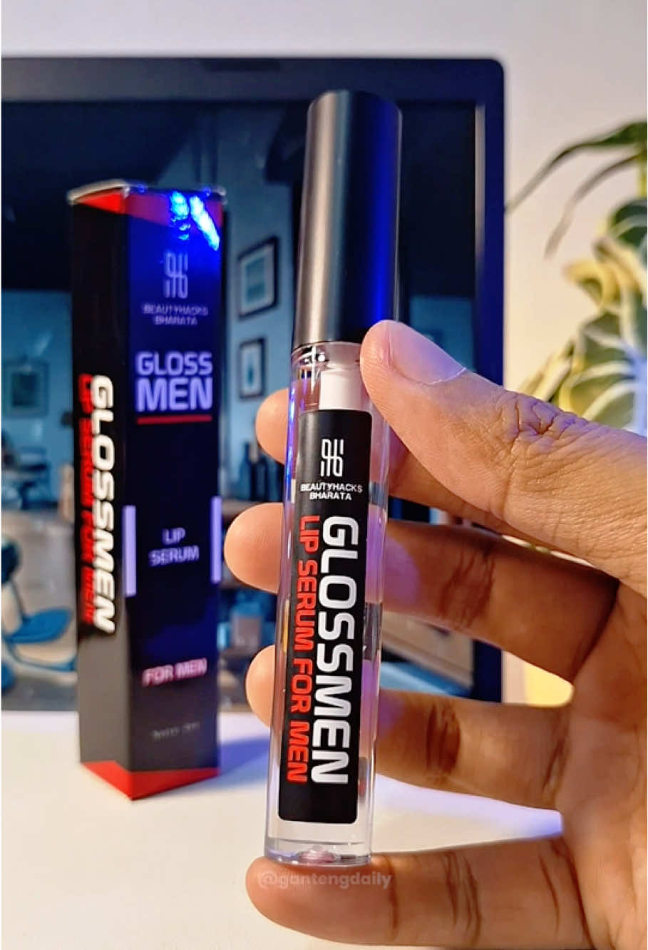 Lip serum pencerah bibir merah alami buat cowok. Biar bibir lo gak item, gelap dan kering pecah-pecah #lipserum #lipcare #bibirmerah #bibirgelap 