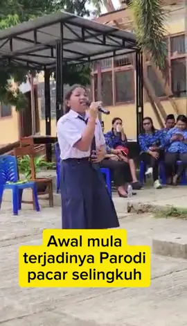 Awal mulai sebelum terjadinya parodi Bpk dan ibu guru. Teman guru juga ikut ngakak #parodi #lucu #kemerdekaan #memeriahkankemerdekaan #viral