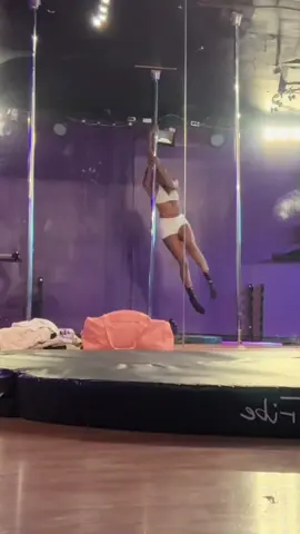 #pole #polefittness 