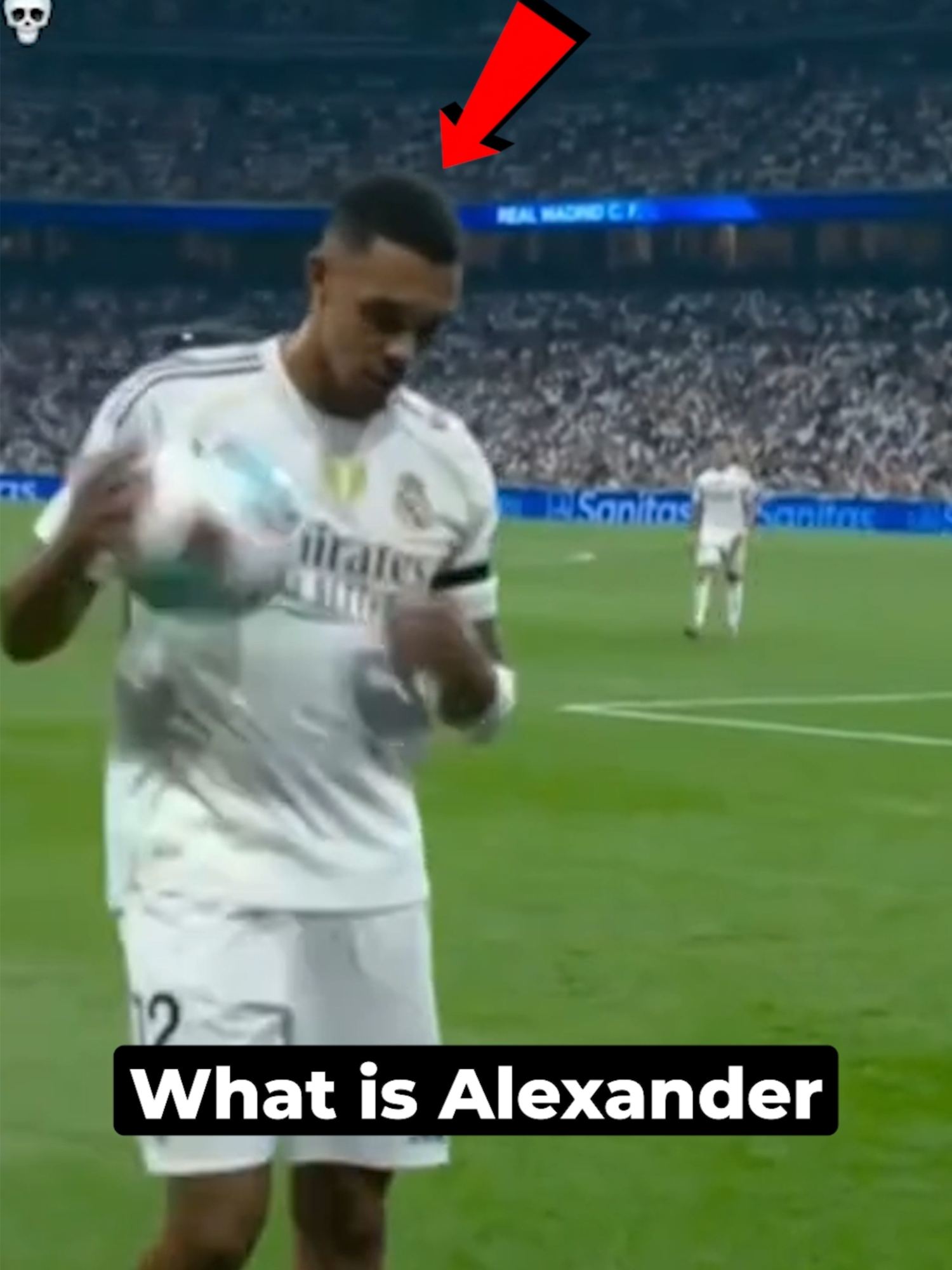What is Alexander-Arnold doing? #football #realmadrid #alexanderarnold