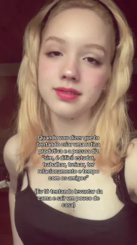 No caso o vídeo é sobre se sentir inútil diante a uma rotina tão produtiva | Ig macellabeneli #fy 