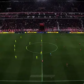 se volvió a manchar la pelota...#independiente #udechile #sudamericana