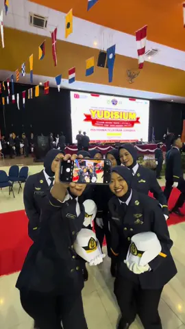 Alhamdulillah 🤍✨ #yudisium #tarunapelayaran #poltekpelsurabaya #wisuda #pelautindonesia 