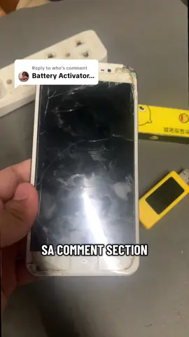 Replying to @who nagagalit kayo sa akin ayan si kuya na nagawa ng phone nagcomment na about dito sa duck device battery repair 😭💚 #batteryrepair #repairdevice #usbrepair #yellowduckdevice #viralproduct2025 