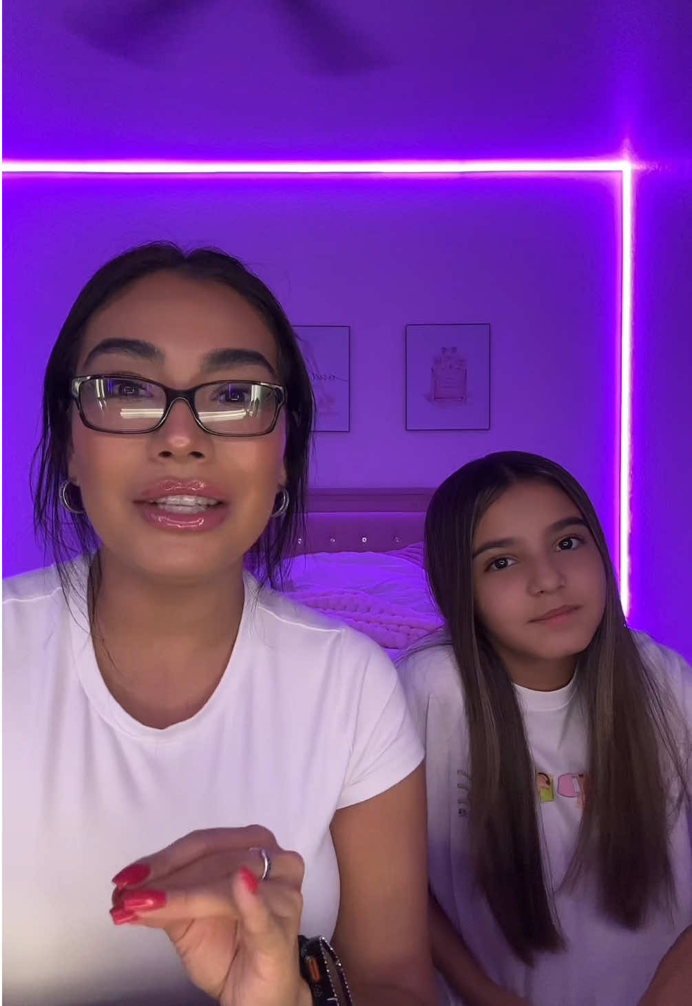 Not me crashing out about no phones 😂😂😂 #fypシ #momanddaughterduo #motherdaughter #motherdaughterduo #MomsofTikTok 