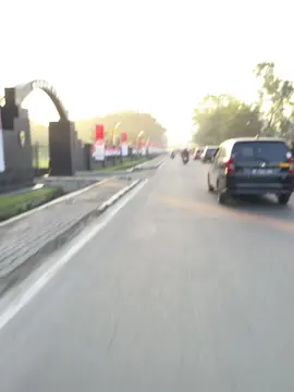 Vibes kota ini menurutku tenang tapi sayangnya banyak tangan tangan jahat yang merusak ketenangan kota ini#medan 