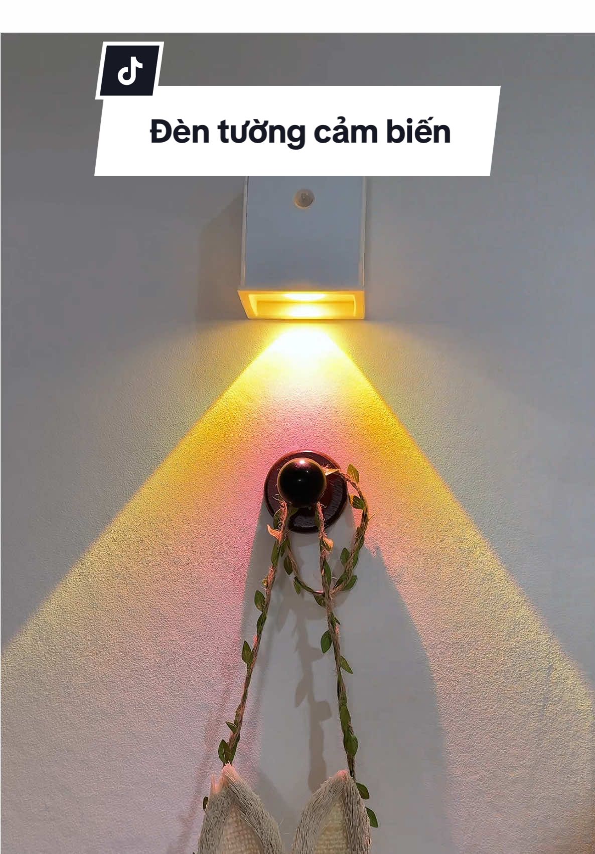 Đèn tường cảm biến decor #dentuongtrangtri #dentuongcambien #dendecor #decorsiuxinh 