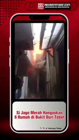 Kebakaran melanda rumah di kawasan padat penduduk di Jalan Kampung Melayu Barat RT 11/RW 6, Kelurahan Bukit Duri, Kecamatan Tebet, Jakarta Selatan, pada Kamis (21/8/2025) .  Sekitar 17 unit atau 50 personel dikerahkan untuk mendatangi lokasi tersebut, dugaan sementara kebakaran dikarenakan korsleting listrik di salah satu rumah warga. Dapatkan berita terbaru baik dari dalam maupun luar negeri melalui situs indorayatoday.com #kebakaran #kebakarantebet #bukitduri #tebet #jaksel 