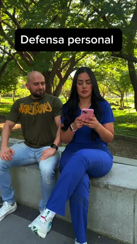🚨 ¿Qué harías en esta situación? El acoso puede suceder en cualquier lugar, incluso en una simple banca del parque. #viral  #viralvideos #viralreels #trend #trending               