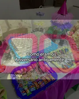 Muito melhor que hoje em dia.. . #aniversario #festainfantil #balaomagico #anos2000 #nostalgia 