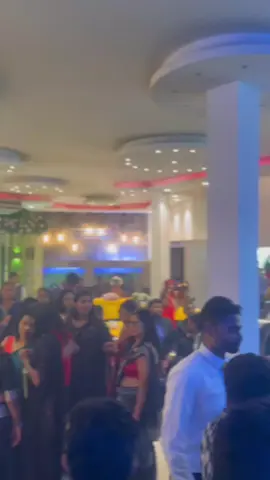 එයා 😍🎉️ #fypシ゚ #foryoupage #100k #viral #dance 