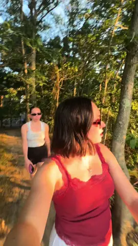 Oldie but a goodie I love when nights look like this #summeronlongisland #bestiefriendsandnewbies #5to9afterthe9to5 #ralphs 