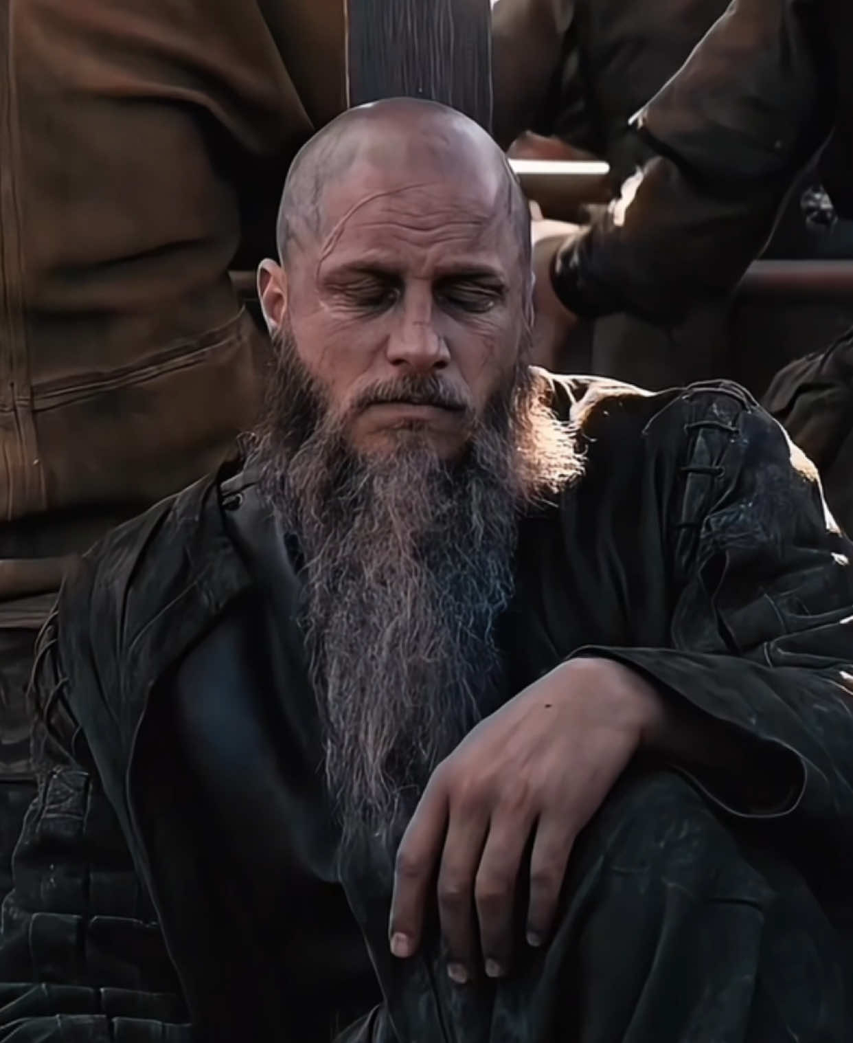 البدايات 💔😓.                                                         #viral #fyp #foryou #explore #edit #الانتشار_السريع #vikings #viking #ragnar #ragnarlothbrok 