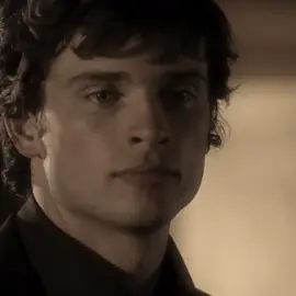 ولك شانو تخوفه انت؟ #clarkkent 