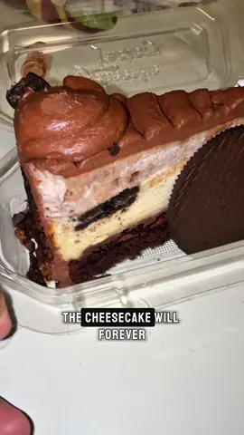 Apps were better than the meal… but let’s be real, we only pull up to Cheesecake Factory for the cheesecake 🍰😂 Case closed. Follow for more dope content ✨ #cheesecakefactory #FoodTok #dayinthelife #TRVTH #CALLMETRVTH 