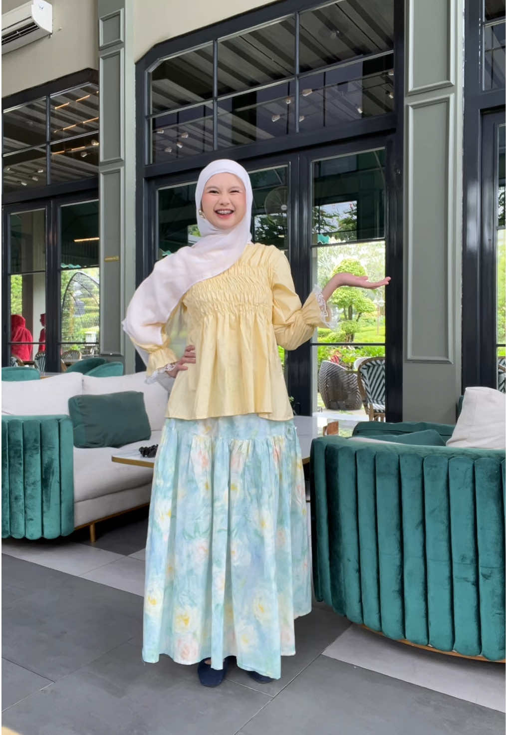 Outfit gemas kemarinn✨ #blousewanita #outfitgemas #hijaboutfit #foryou 