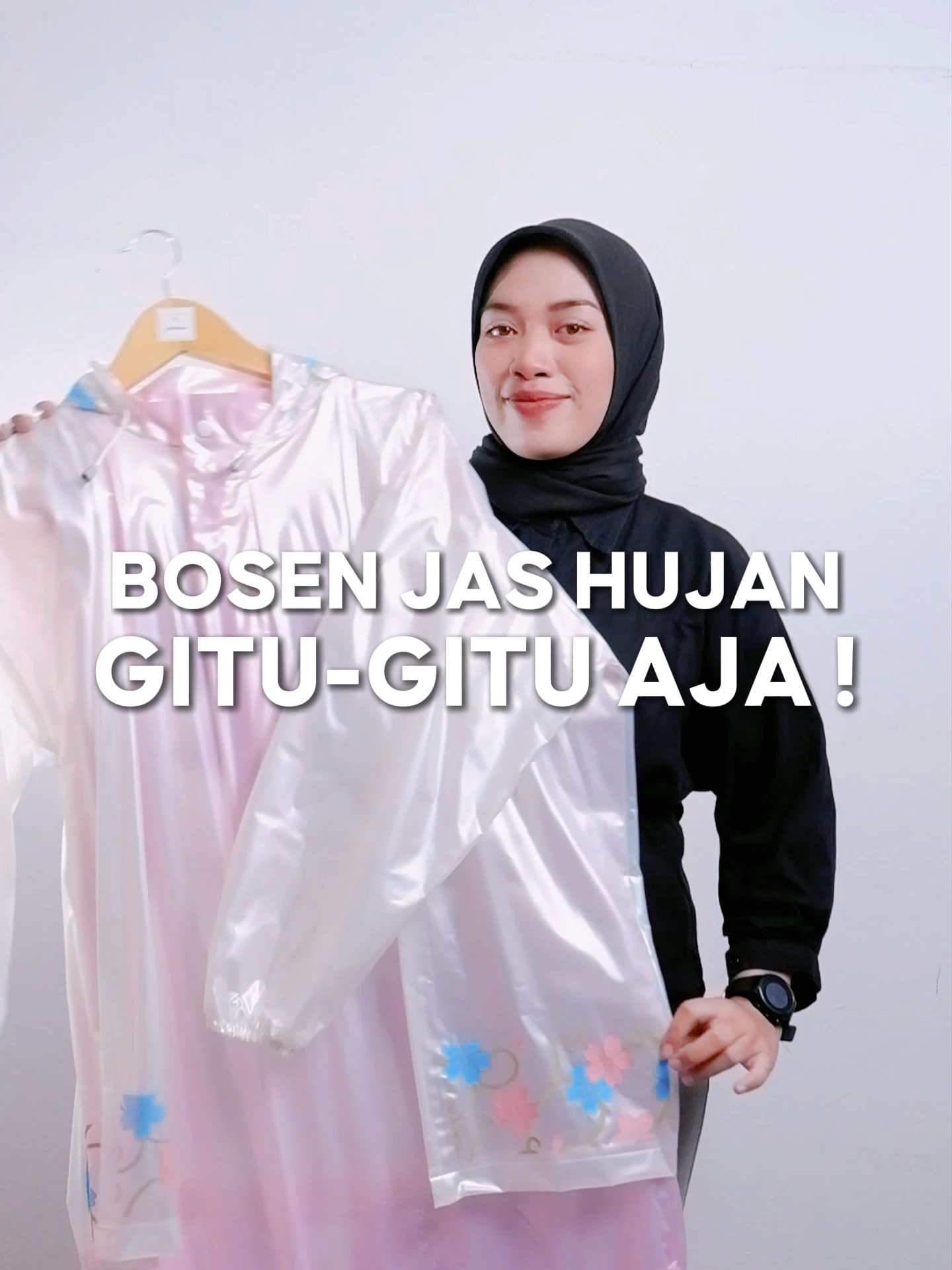 bosen jas hujan yang gitu2 aja? kini Tiger Head punya produk yang bikin jas hujan kamu ga gitu gitu aja #jashujan #tigerhead #jashujangamis
