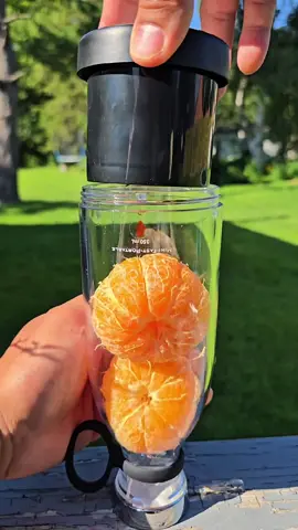 Smooth, powerful & ready anywhere! 🥭💧 Turn fruits into creamy smoothies, protein shakes & fresh juices in seconds with this stylish portable mini blender 🍊✨ Always fresh. Always fast. Always with you 🚀 #MiniBlender #PortableBlender #SmoothieMaker #FreshJuice #HealthyLifestyle 