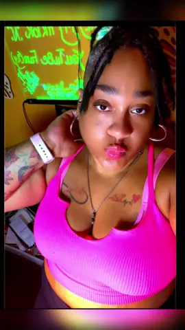 Key to confidence is too love urself first I love me some me 💕💋💕 #posturself #loveyourself #prettygirls #trendingvideo #trendingsong 