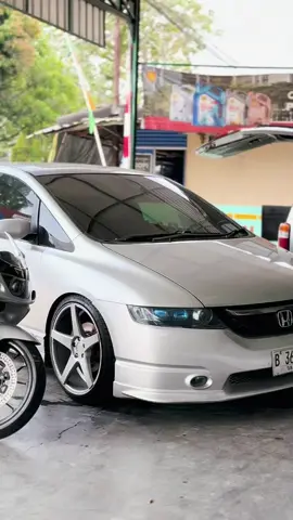 Ma two boys 🛠️ #honda #odyssey #kawasaki #kawasakininja #ninjarr #motuba #twostroke #twostrokeindonesia #yourpage #salatiga #salatiga24jam 
