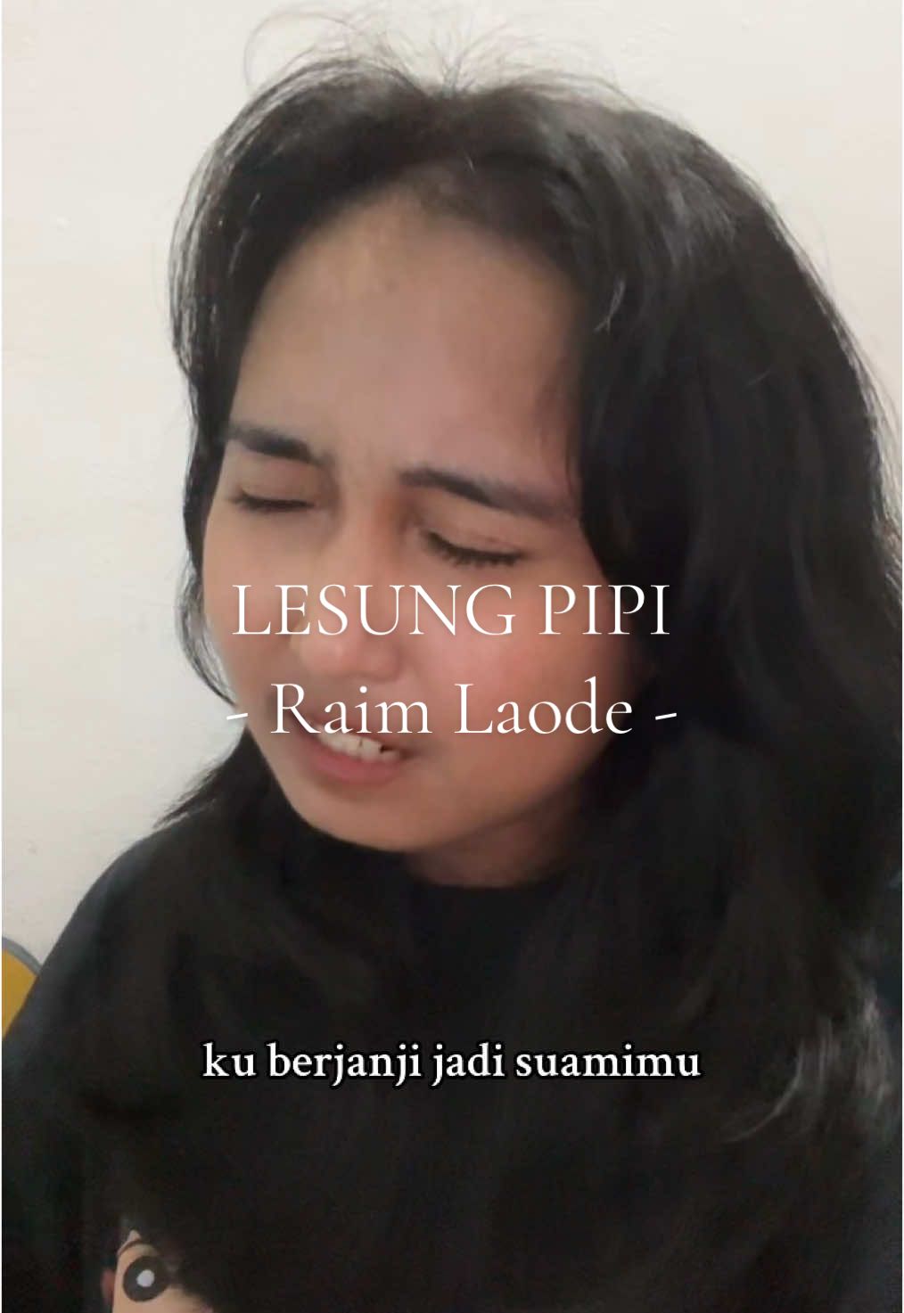 Apakah aku akan menemukan jodohku atau kematian adalah jodohku, aku gatau. Tapi jika aku diberi kesempatan, aku berharap kita bisa bahagia selamanya🥹❣️#lesungpipi #cover 