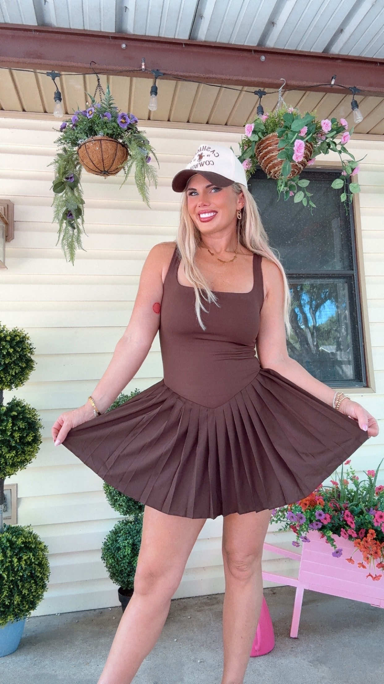 The kind of dress everyone is going to ask about!!!! Because she slays!!!! @QINSEN #tennisdress #tummycontrol #dress #athleticdress #qinsendress 