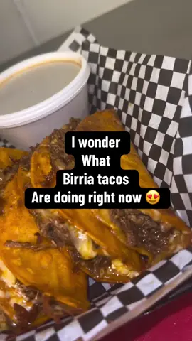 Come see us this weekend  Info in the bio 📌📌 #foodtruck #birriatacos #phoenix #Foodie #fy 