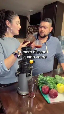 Primer día con El licuado verde 😬😬😬 #rie #divertido #audio #comedia #lol 