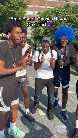 SPARKLE SPECIALIST IS HEREEE  #naijaboysah #naijaboysahlive #naijaboysahclips #breadorbuns #nyc 