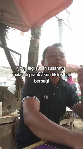#hajiberbagi 
