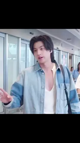 good afternoon boy, long time i'm not see you, finally today from Wuhan China #gucci #ggmonogram @gulfkanawut17 location Gucci Store WUHAN SKP Shopping Mall CHINA 1.30 PM (GMT+7) ,2.30 PM (GMT+8) success for today event #gulfkanawut #gulfkanawut_official #gulf 