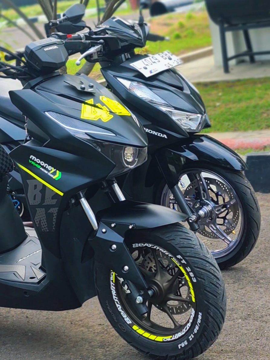 perdana colab bersama gen 1 @baguspras45  🤩💛🖤🖤🔥🔥, bantu follow2 ya mas😊🤝🙏 #fyp #lewatberanda #hondabeat #beatsurabaya #beatmodifikasi 
