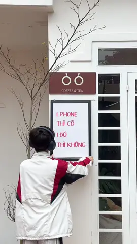 Bàn tay nhỏ bé này, làm sao nắm nỗi chục người đây :( Ò Ó Coffee & Tea,  Số 18, Hẻm 1, Đặng Thái Thân, P3, Tp Đà Lạt.  Grab: Tiệm Cà Phê & Trà Sữa Đà Lạt Shopee Food: Ò Ó Tiệm Cà phê & Trà Sữa Đà Lạt Đặng Thái Thân.  #qoutes #cafe #coffee #caphe #dalat #dalatcaphe #caphedalat #dalatcoffee 