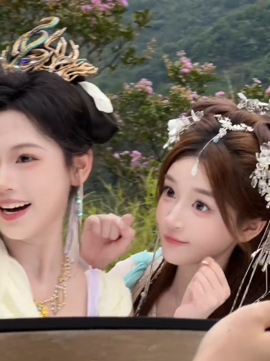 又让她爽到了 #江郎山引你折腰 #江山如此多娇 #江郎山廿八都旅游区 