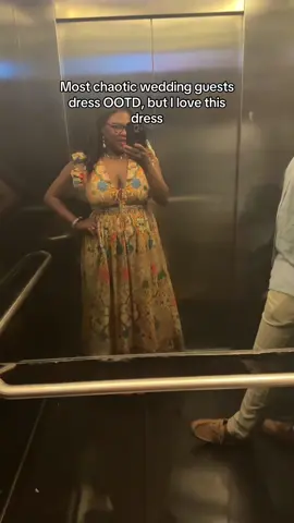 The dress I ended up wearing to the wedding!  . #weddingguestdress #chaotic #dillards #beachwedding #OOTD 