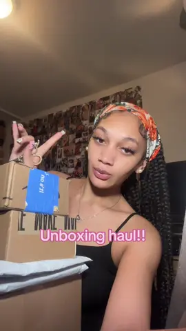 i wished the jeans fitted :(( YT:Claudiamoneyy💌 #fyp #foryou #unboxing #unboxinghaul #unboxingvideo 